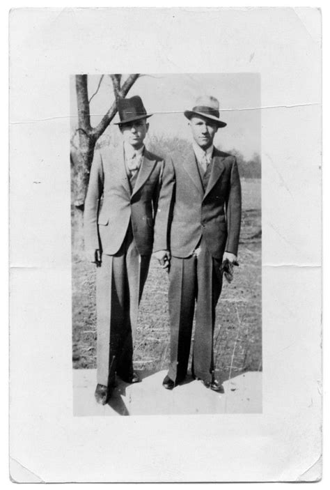 Clyde Barrow Left And Raymond Hamilton Bonnie And Clyde Photos