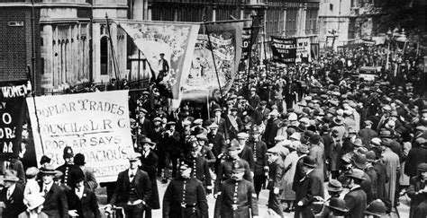The General Strike 1926 Historic Uk