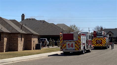 Lfr Crews Battle House Fire In South Lubbock Saturday Afternoon Klbk