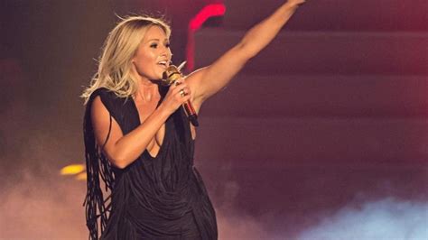 Sportlich Bis Sexy Der Bühnen Look Von Helene Fischer Augsburger