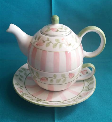 Andrea By Sadek Rosebud Tea For One Settea For Onerosebud Tea Mug Set