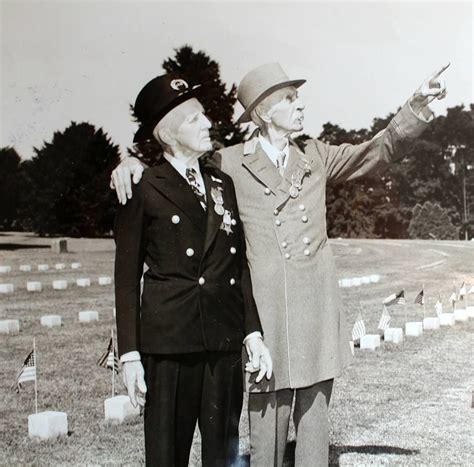 A Union And Confederate Veteran At The Gettysburg National Cemetery
