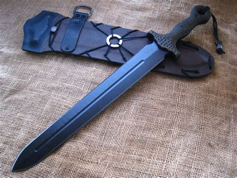 Tactical Short Sword Knives And Swords Knife Swords And Daggers