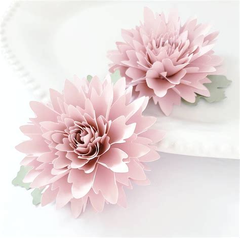 Cricut flowers can be used to embellish almost anything. Easy Paper Flower Tutorial - Paper Flower Templates ...