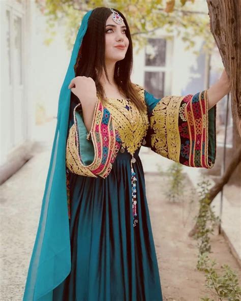 Pin By Ranim On Afghan Cable Afghan Dresses Afghan Fashion Afghan