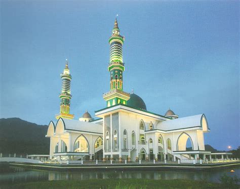 Masjid Agung Darussalam Dunia Masjid Jakarta Islamic Centre