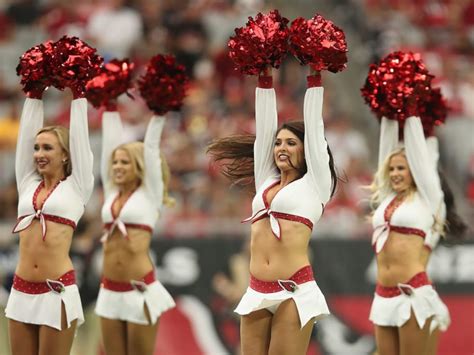 Washington Football Team Dice Addio Alle Cheerleaders Saranno