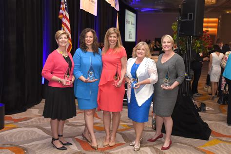 Biz Buzz Women In Business Luncheon Honors Local Execs Newport Beach