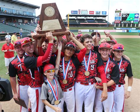 Update Two Years After Horrific Explosion West Wins Texas 3a Baseball