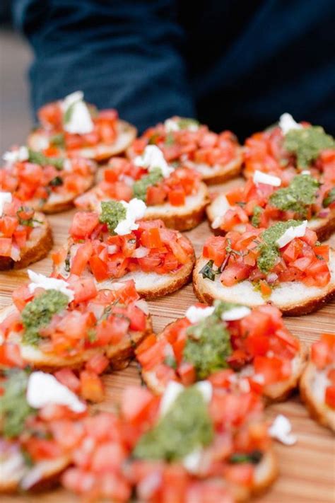 12 Wedding Food Ideas Your Guests Will Love