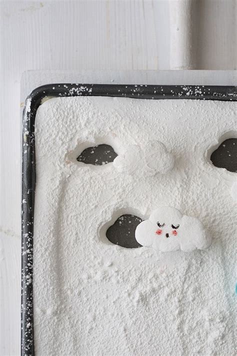 Christopher comstock (born may 19, 1992), known professionally as marshmello, is an american electronic music producer and dj. Homemade marshmallow: vanilla, lemon, and chocolate - La ...
