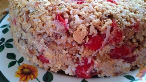 I needed to use up some applesauce so i tried this recipe from christmas with paula deen. No Bake Fruitcake by Paula Deen Recipe - Food.com in 2020 | Paula deen recipes, Fruit cake ...