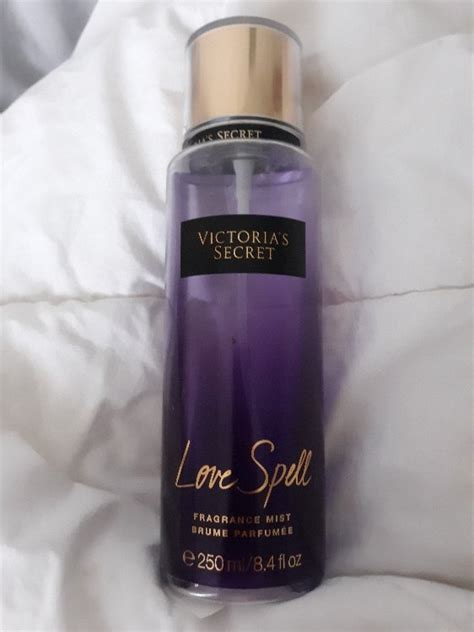Victorias Secret Love Spell Brume Parfumée 250 Ml Inci Beauty