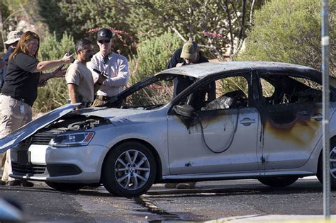 Coroner Ids Burned Body Found In Car In Las Vegas Las Vegas Review