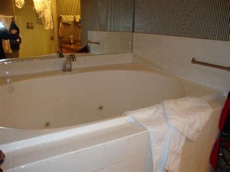 Aquarest spas select 150 4 person hot tub 1.7 7. two person soaking tub - Picture of Hotel Monaco Seattle ...