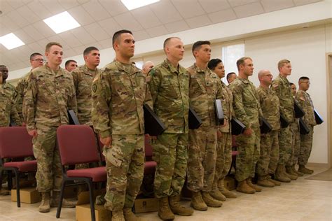 Signal Soldiers Welcomed Home With Open Arms Article The United