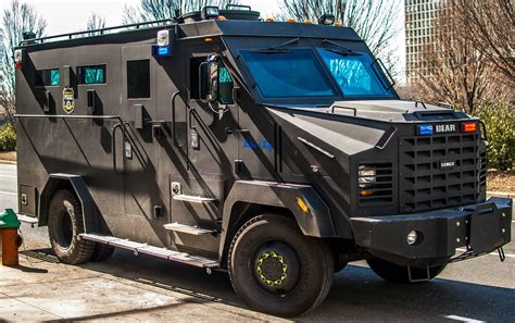 Philadelphia Pa Swat Armored Vehicles Armor Suv Car