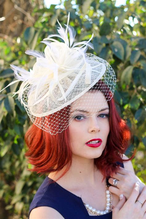 27 Easy Fascinator Hairstyles Hairstyle Catalog