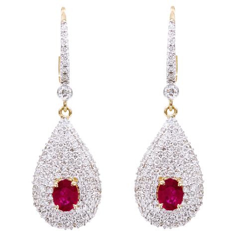 18 Karat Gold 9 15 Carats Ruby And Diamond Flower Drop Earrings For