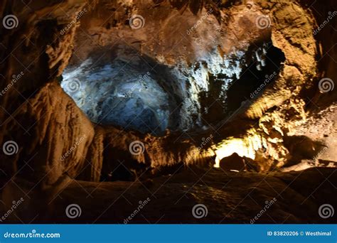 Shasta Lake Caverns California Stock Photo Image Of Shasta Caves