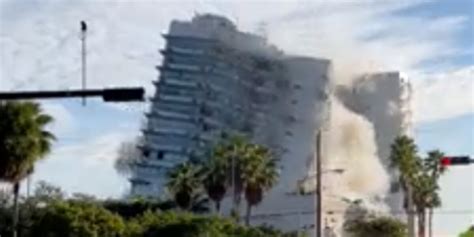 Watch Historic Deauville Hotel In Miami Beach Imploded In Demolition Nowthis