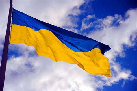 Oekraïense vlag, vlaggen oekraïne 150x225cm materiaal spun 165gr/m2 spunpoly, met stevige vlaggenhaken, rondom gezoomd. Graafix!: Flag of Ukraine