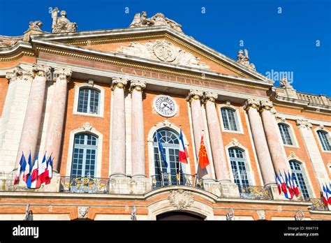 Capitole De Toulouse Toulouse France Stock Photo Alamy