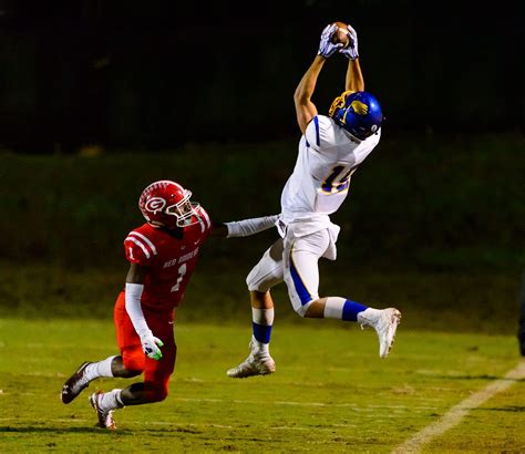 Wren Knocks Off Greenville In Aaaa Football First Round Playoff Game