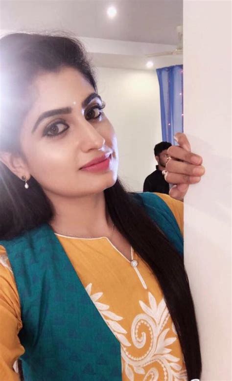Telugu Tv Actress Chaitra Rai Hot Looking Face Closeup Stills Tolly Boost