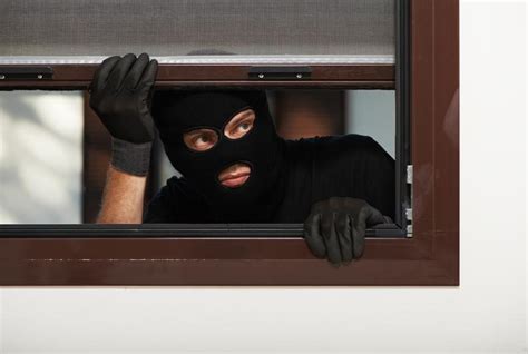 5 Inexpensive Ways To Burglar Proof Your Home Mom Does Reviews
