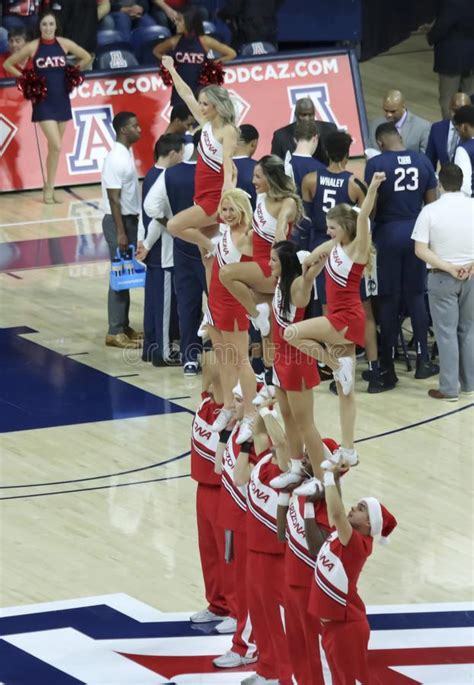 A Cheer By The University Of Arizona Cheerleading Squad Editorial
