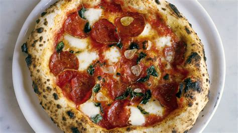 Motorino Pizzeria — Restaurant Review Condé Nast Traveler