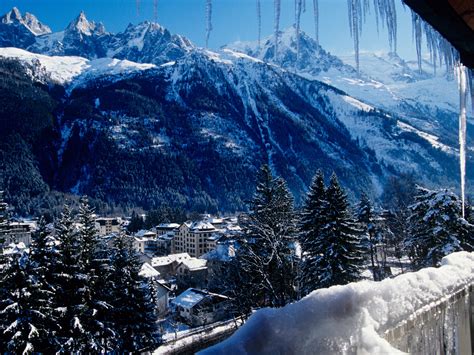 Chamonix Mont Blanc Western Europe Attraction Gets Ready