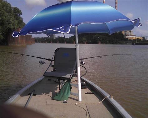 We reviewed top 5 boat umbrellas that are satisfaction guaranteed. Umbrella holder