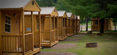 Cedar lodge is a distinctive alternative to the everyday. Cabin Rentals in Wisconsin Dells, Wisconsin