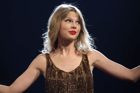 Taylor Swift Breaks Two Spotify Records Hours After Midnights Album Is Released Titan Times