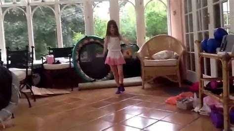 awesome sister dancing 2 youtube