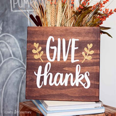 Easy Stained Give Thanks Sign - Mod Podge Rocks