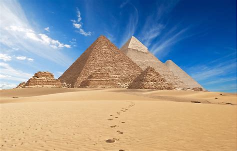 When Were The Pyramids Built