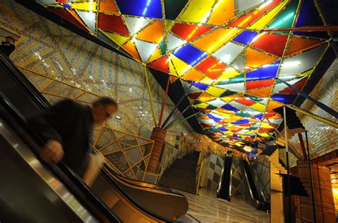 Antes as coisas vinham ter consigo. Olaias Metro Station, Tomás Taveira,1958-1963 Lisboa ...