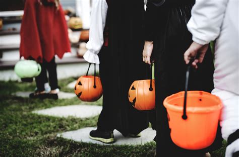 Trick Or Treating Tips Lennar Resource Center