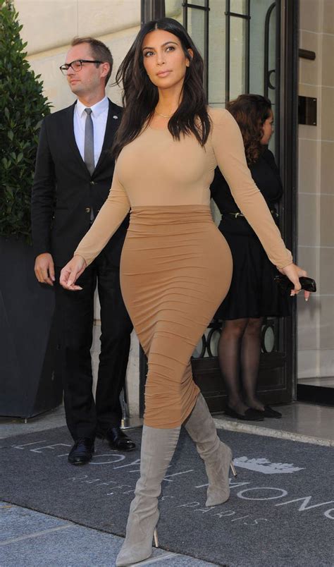 Kim Kardashian Shopping 12 By Kimkgallery On Deviantart