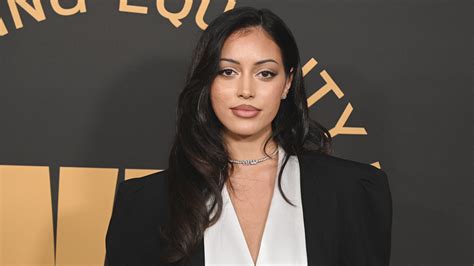 Cindy Kimberly Shows Off Colorful Spring Glam Self Made Bedazzled