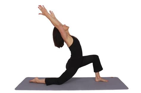 15 posições de Yoga para iniciantes Fabiana Scaranzi