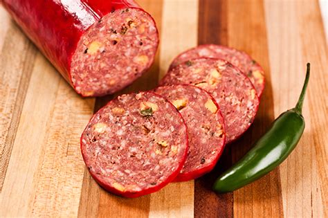 A mildly spiced summer sausage made with mustard seed and black pepper. Venison & Pork Blend Summer Sausage | Klein Smokehaus