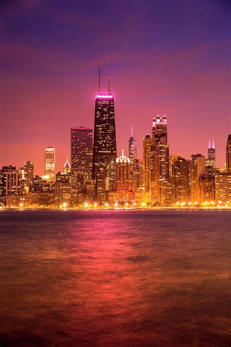 Chicago Illinois Skyline By Pgiam