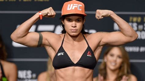 Amanda Nunes Pulled From Ufc 213 For Undisclosed Medical Reasons Fitness Volt
