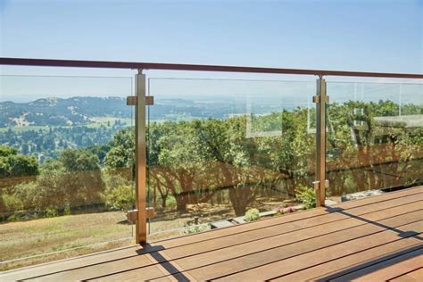 Glass Railing For A Scenic Deck Viewrail Glass Railing Deck Railings