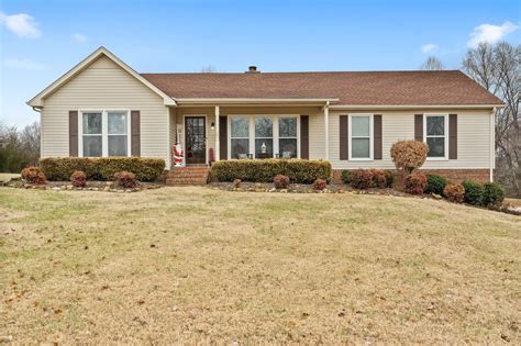 5244 Betts Rd Greenbrier Tn 37073 Mls 2109350 Redfin