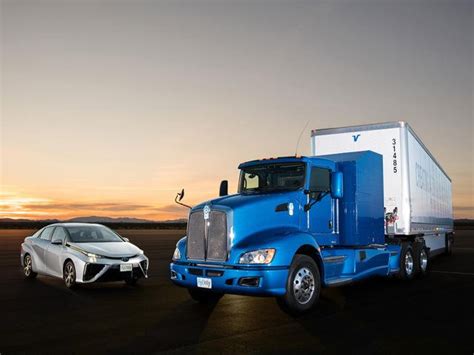This Hydrogen Powered Toyota Semi Truck Produces 1325 Lb Ft Of Torque